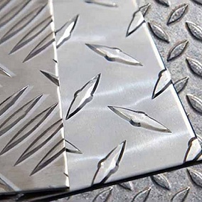 Купить алюминиевый рифлёный лист ALMG2Н114 2x1500x3000 мм в Новосибирске